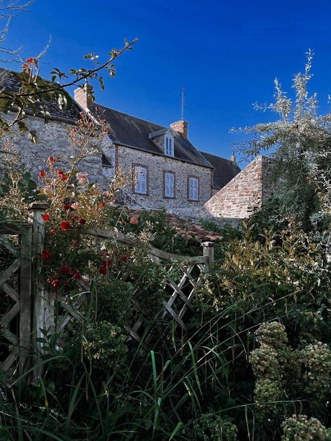 Villa Au 3 La Cour A Tot Regnéville-sur-Mer Exterior foto